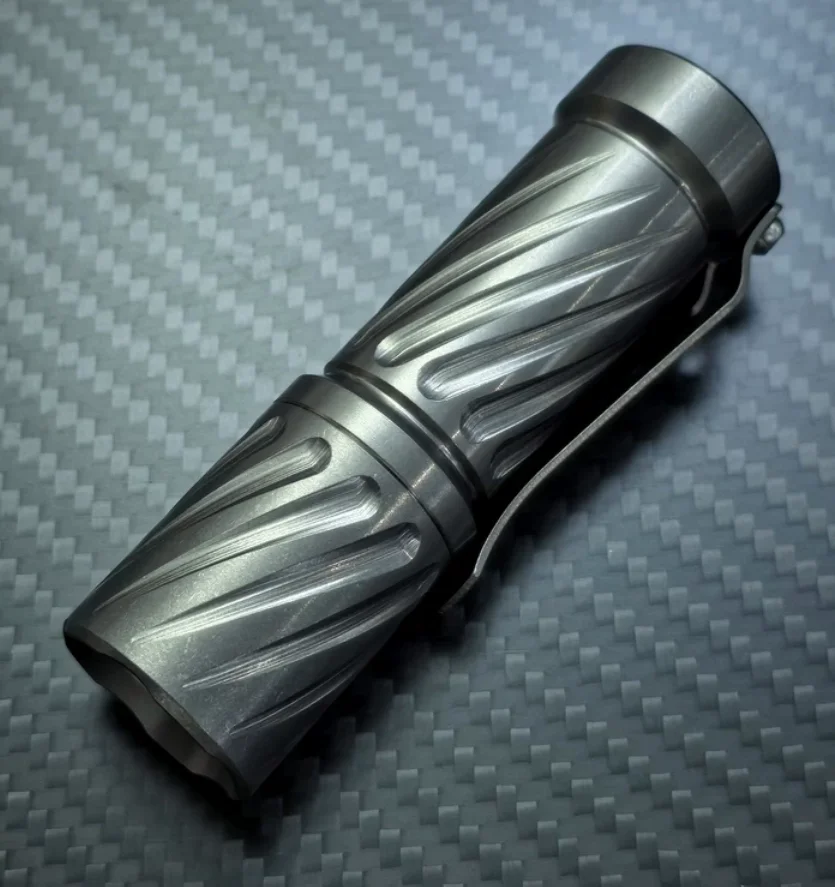 Used EDC Hanko spiral titanium stone washing Outdoor Tools Strong Light Torch Lamp Decompression Toy