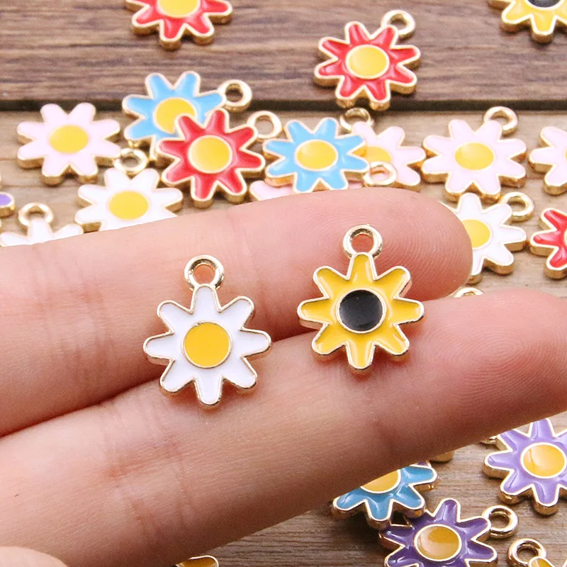 20Pcs 13*16mm 6 Color New Alloy Metal Drop Oil Flowers Charms Steampunk Gear Pendant For DIY Bracelet Necklace Jewelry Making