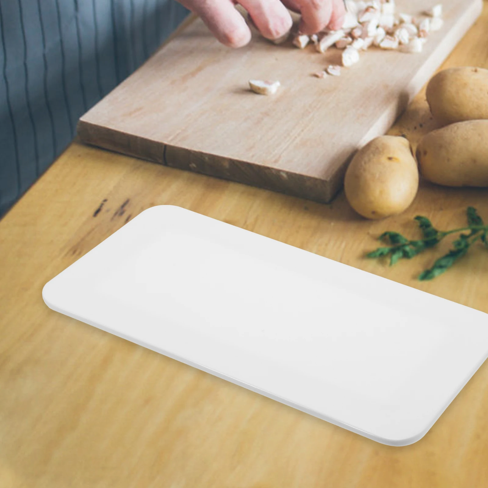 

Rectangular Baking Tray 10 Inch White Melamine Plates for Cake Bread Snack Food Party Home Use Serving Salad Dinner