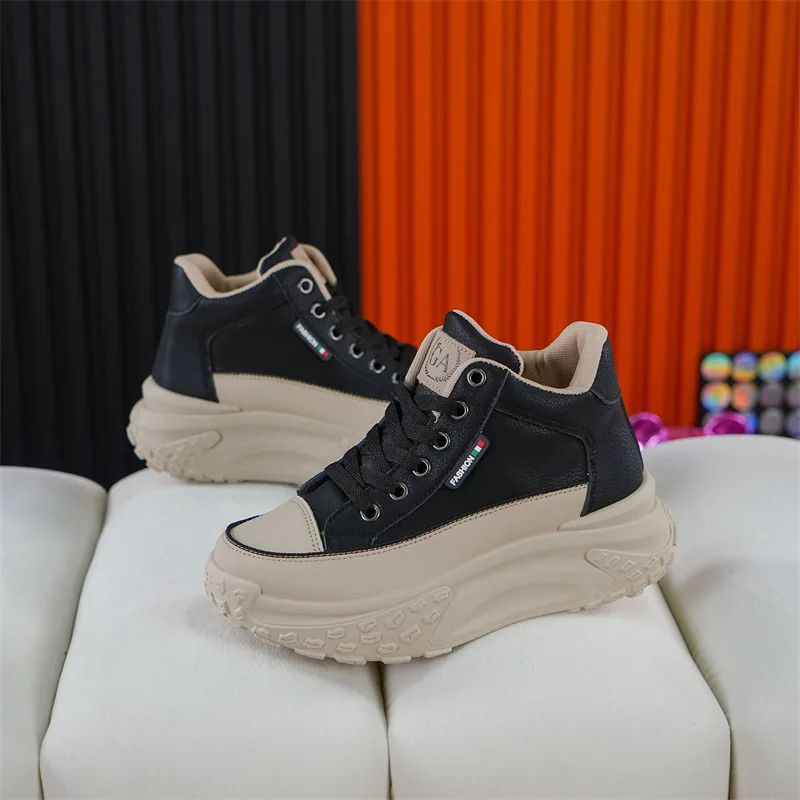 Sepatu olahraga High Top Wanita, sneaker latihan Fitness sol tebal Non Slip berenda Musim Semi 2024