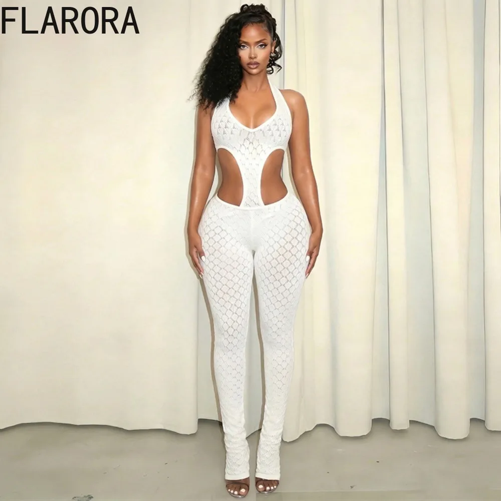 FLARORA Combinaison Femme Tendance Sexy Transparente à Découpes, Col Halter en V, Sans Manches, Dos Nu, Style Bandage, Combinaison Courte Sexy pour le Streetwear