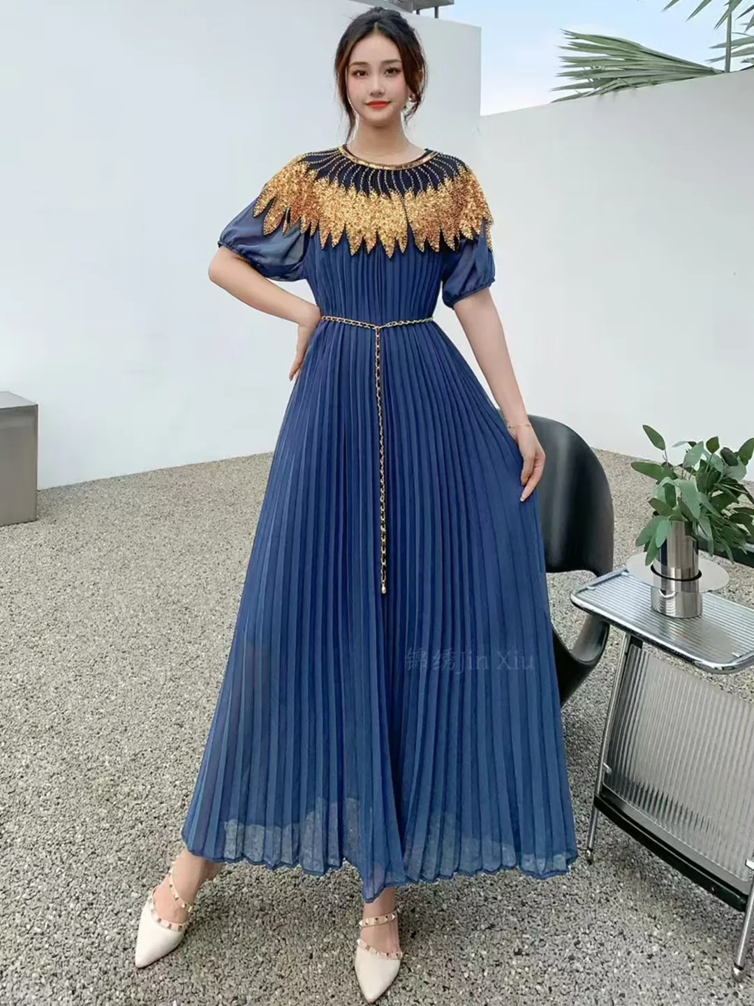

New Summer Women Short Sleeve Chain Slim Long Dress High Quality Fashion Golden Beading Sequined Pleated Big Hem Chiffon Dress