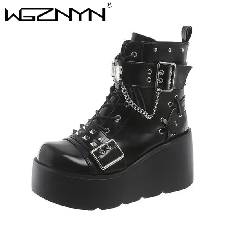 Women\'s Rivet Chain Design Boots 2025 New Punk Gothic Shoes Large Size Street Fashion Female Modern Cosplay Boots Platform Botas