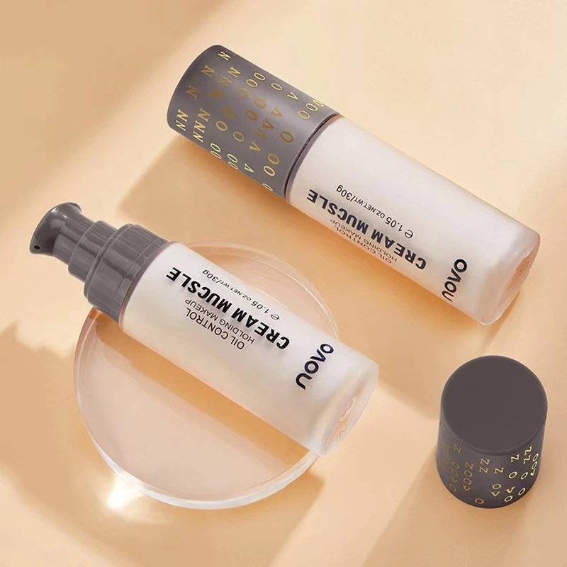 Novo Shimmer Crème Vloeibare Foundation Vloeiende Textuur Lichtgewicht Ademend Make Waterdicht Transpiratie Make-Up Isolatie Bb Cr