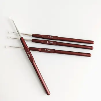 Pletací háček Jehla Dreadlock Vlasové nástroje Kovové Plastové Háčky 0,5 mm 0,6 mm 0,7 mm 0,8 mm Háček na vlasy Mikro Háček DIY 10 nejlepší prodej háčkované jehlové dredy - №6