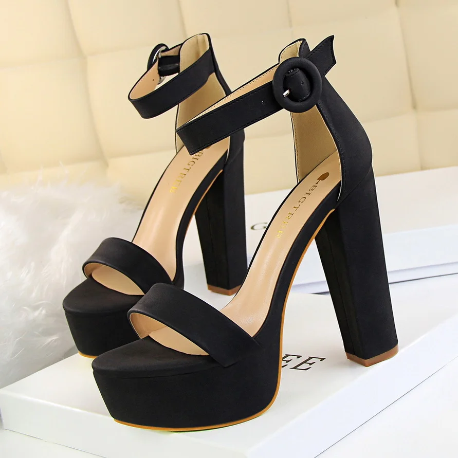 1550-1 Style High Heels Ultra Slim Nightclub Women Shoes Waterproof Platform Frog Skin Buckle Cool Shoes Artificial Pu Material