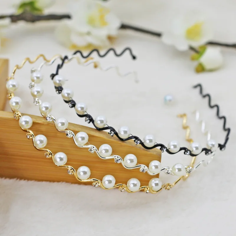 

AISHG Faux Pearls Rhinestone Headband Women Bridal Metal Hair Band Elegant Wedding Accessories for Valentine's Day Gift