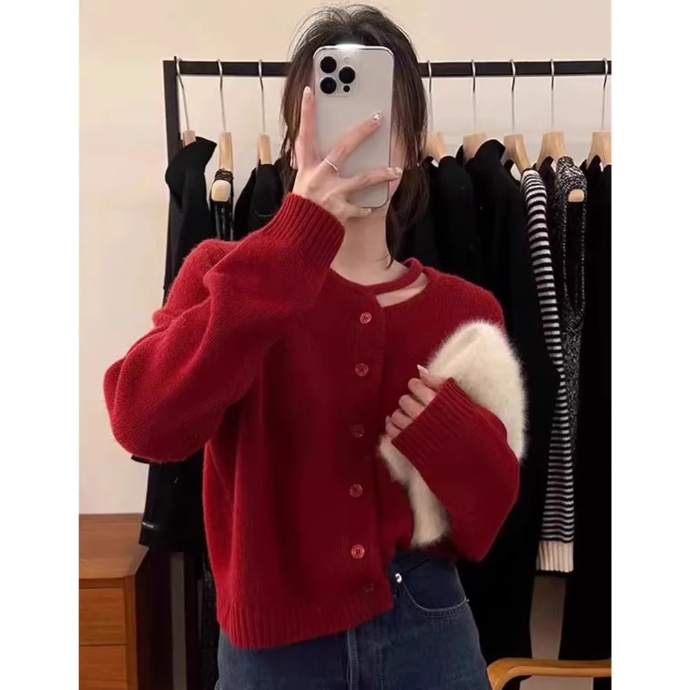 Neujahrs-Strickjacke aus Wolle mit Neckholder und Rundhalsausschnitt, lockerer Knopf-Pullovermantel für Damen, Wintermantel mit Sinn für Design