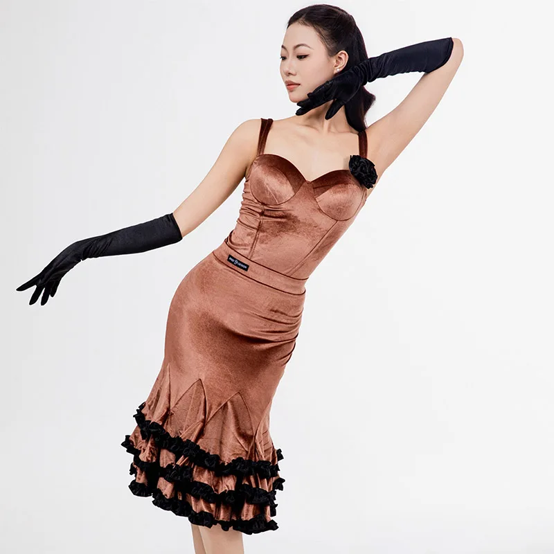 Latin Danswedstrijd Kleding Vrouwen Fluwelen Tops Verstoorde Rok Rumba Cha Cha Tango Dans Jurk Prestaties Kostuum DNV24700