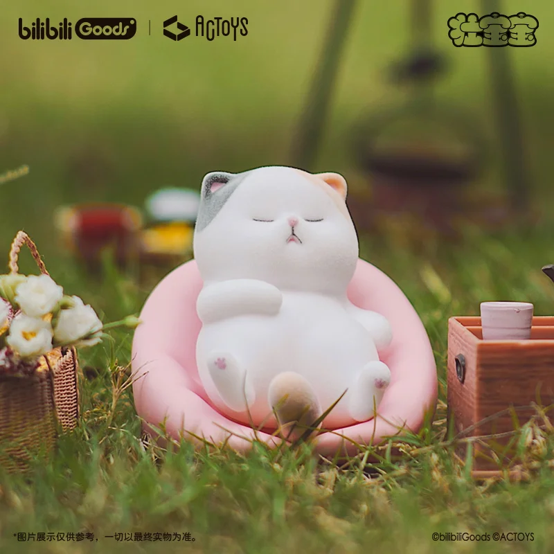 

Cat Strong Baby's Leisure Time Series Blind Box Toy Kawaii Doll Caja Ciega Action Figure Toy Surprise Birthday Model Mystery Box