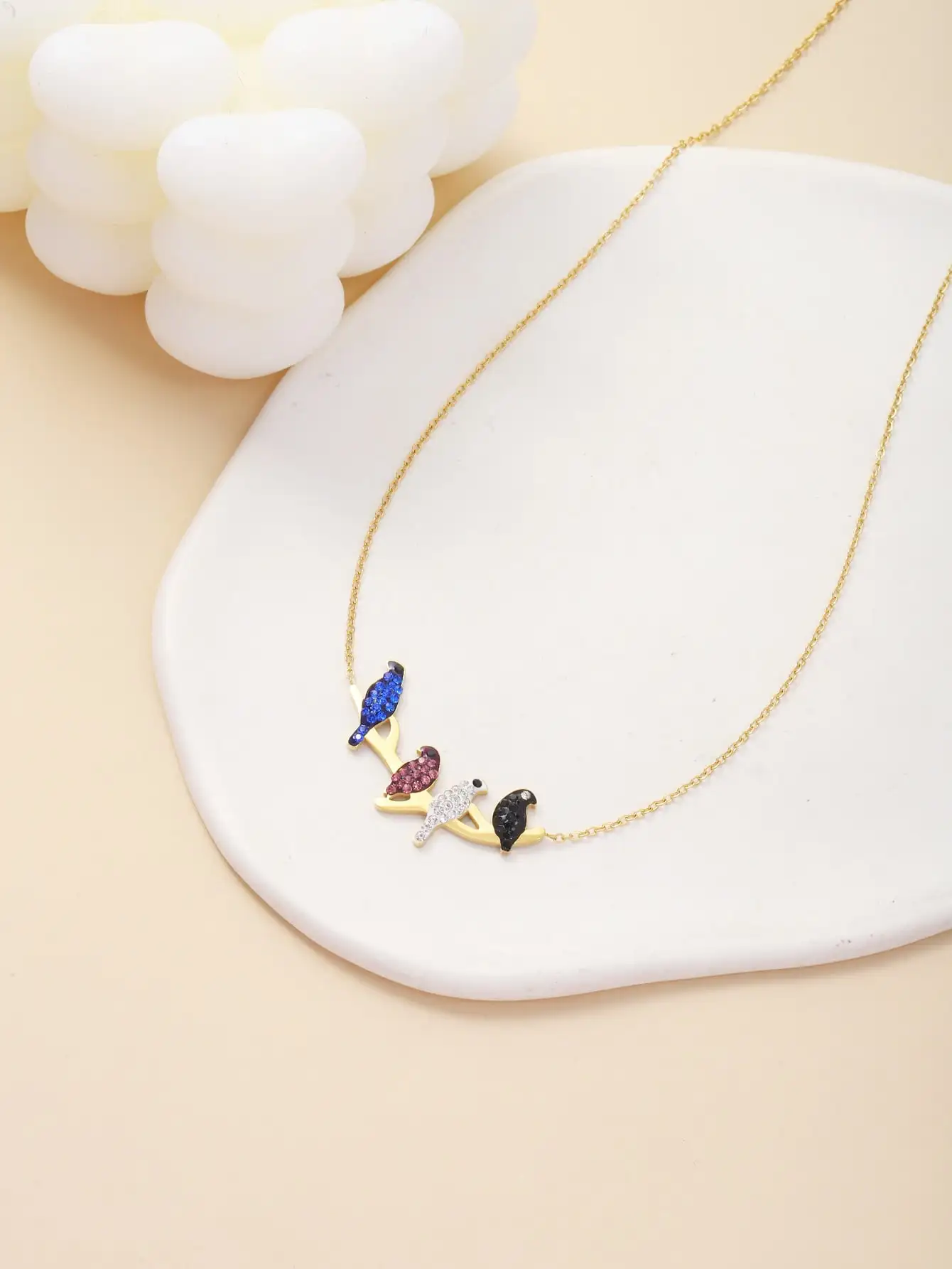 Fashionable and Luxury Trendy Tree Stem Bird Stainless Steel Women\'s Pendant Necklace for Daily Wear