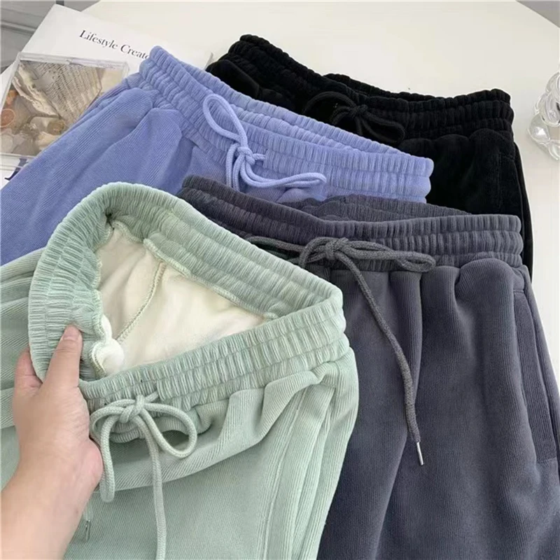 Winter Thick Warm Women Harem Pants 4Xl Oversized Casual Elastic Waist Velvet Sweatpants Female Solid Fleece Jogging Trousers