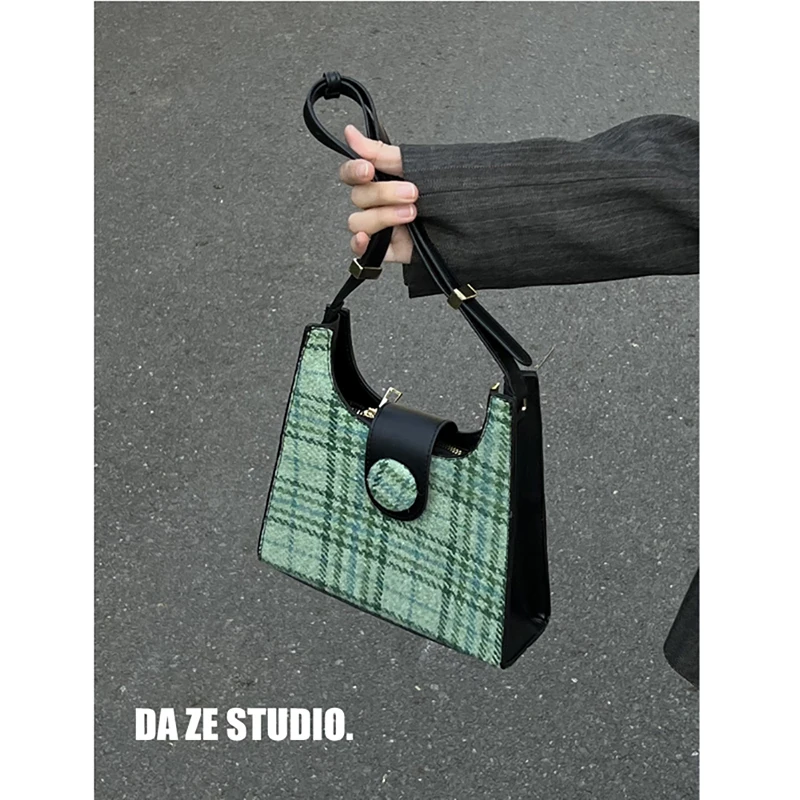 

Vintage High-end Plaid Shoulder Bag Fashion Patchwork Korean Casual All-match Underarm Bag Women's 2024 Popular Small Square Bag