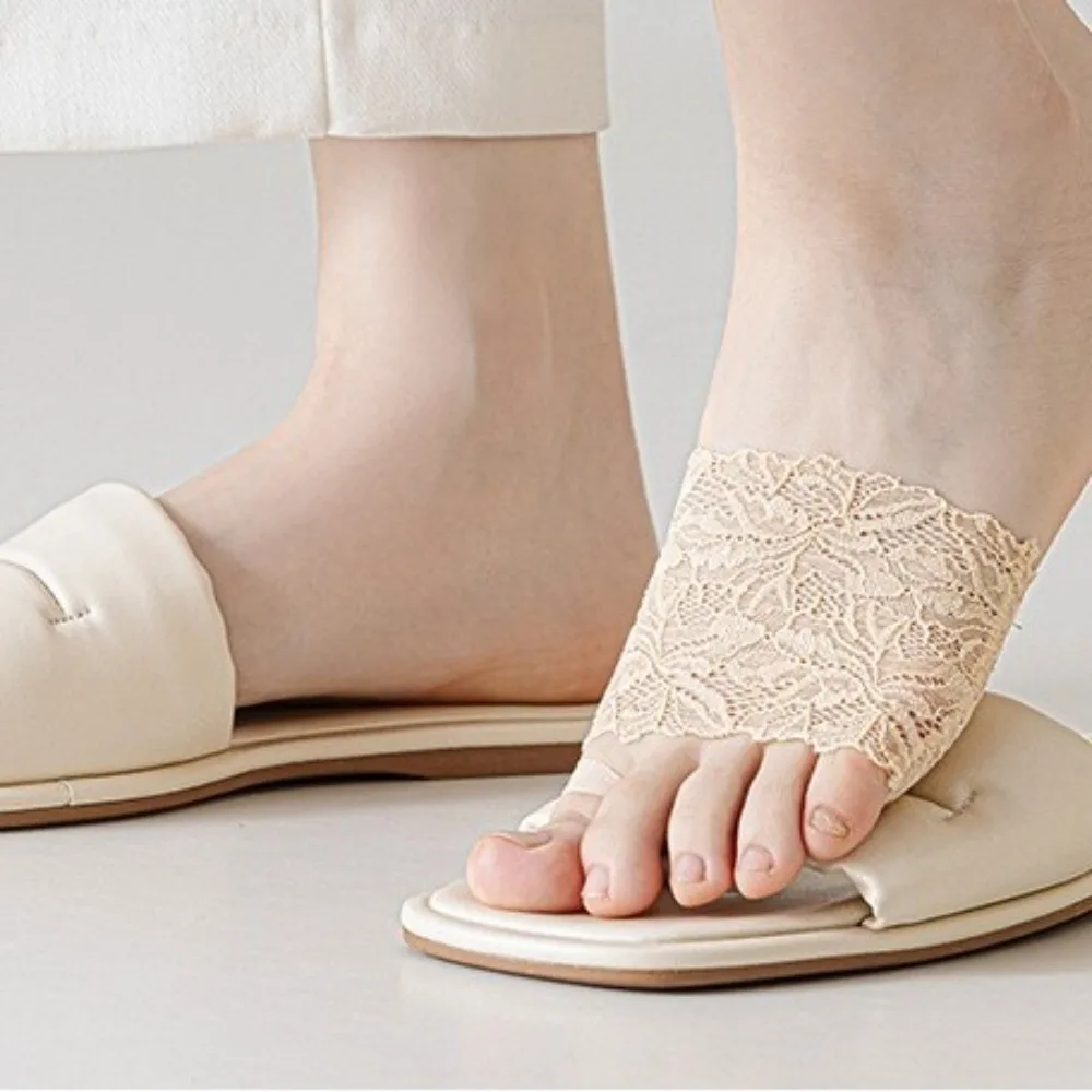 1 Pair Dancing Socks Anti-slip Forefoot Pads Thin Breathable Invisible Socks Seamless Lace Half Insoles Summer