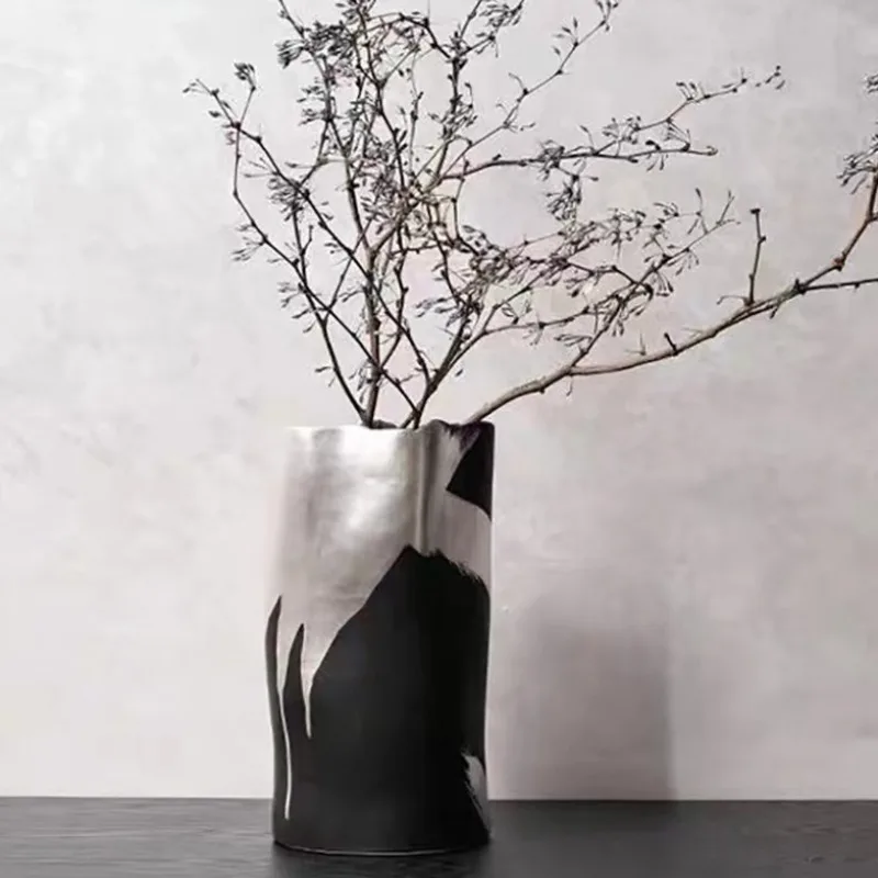 

Creative Shadow Vase Flower Arrangement Club Decoration Modern Art Light Luxury Style Black and White Striped Flower Ornament Co