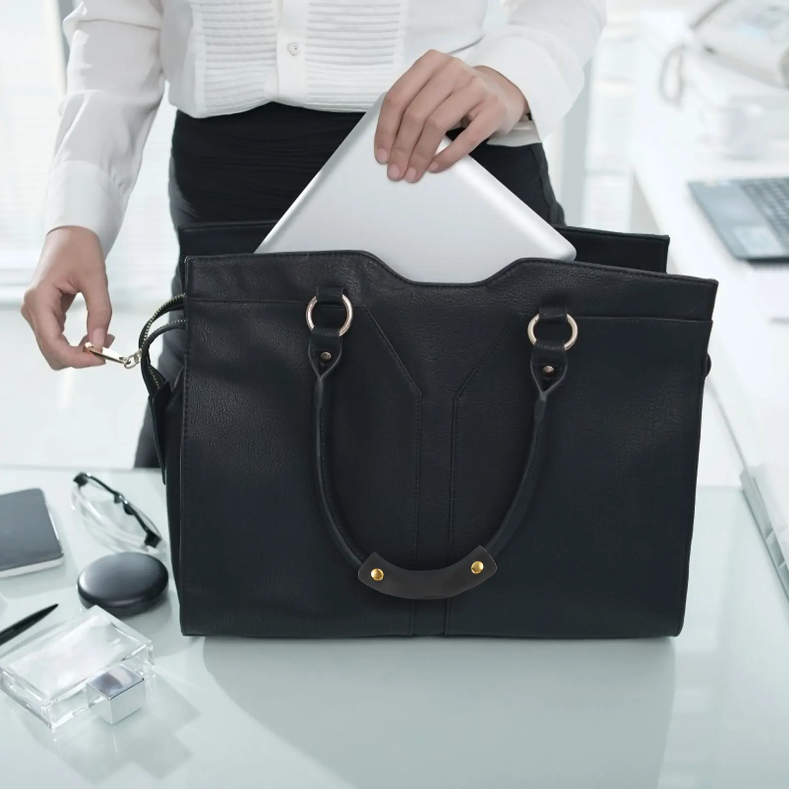 

2Pcs Bag Handle Protectors Made of PU for Handbag Shoulder Bag Crossbody Clutch Shopping Tote Luggage Handle Protective