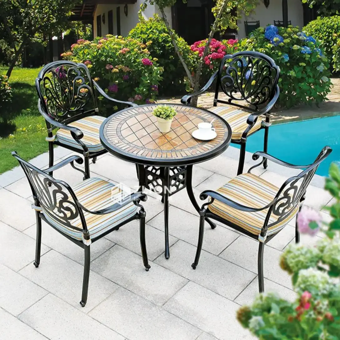 Outdoor cast aluminum tables and chairs courtyard balcony leisure garden metal table and chairs combination furniture