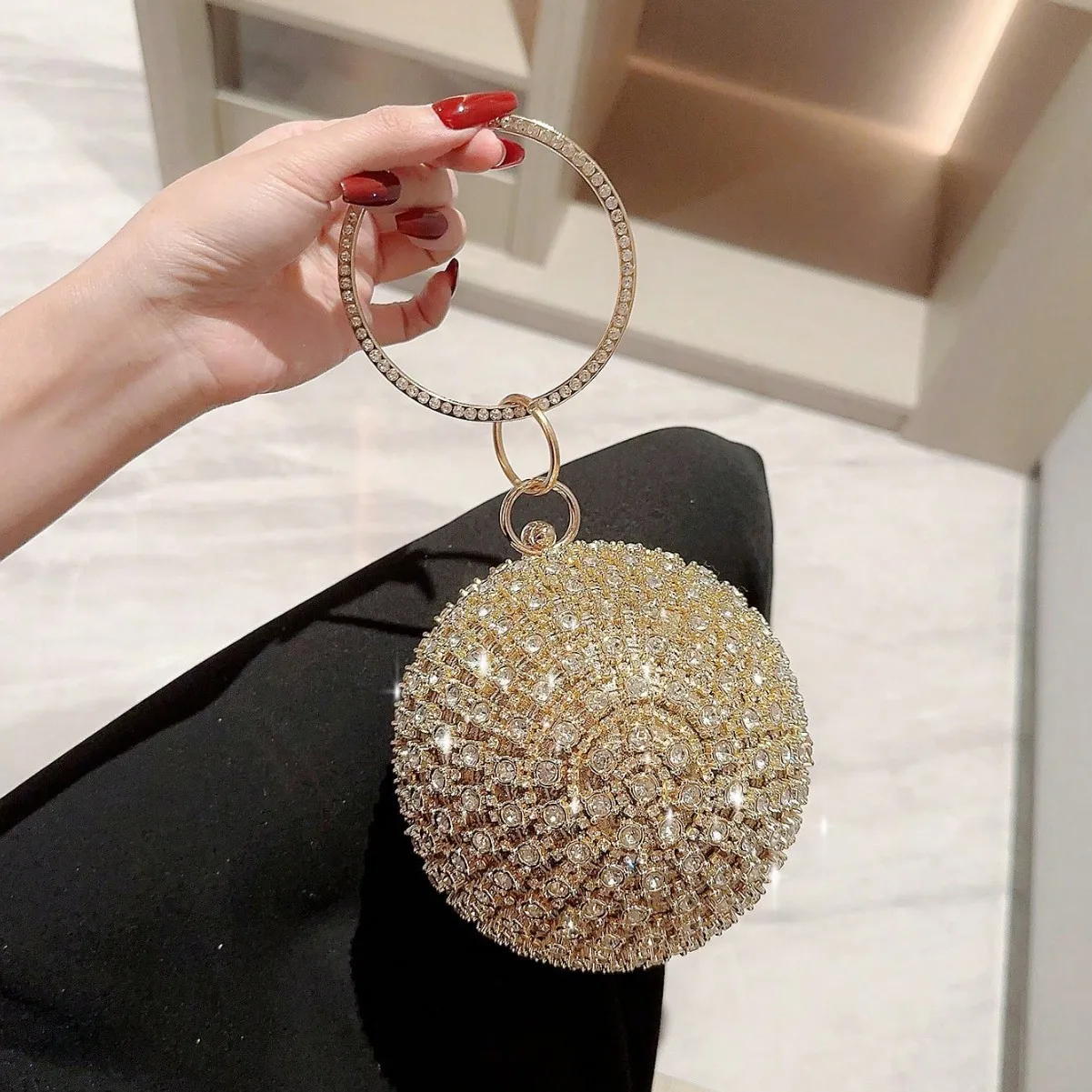 2025 Cross-Border Bestseller Ball-shaped Rhinestone Handbag Evening Clutch Bag Single Shoulder Bag Shiny Sequin Lock Buckle