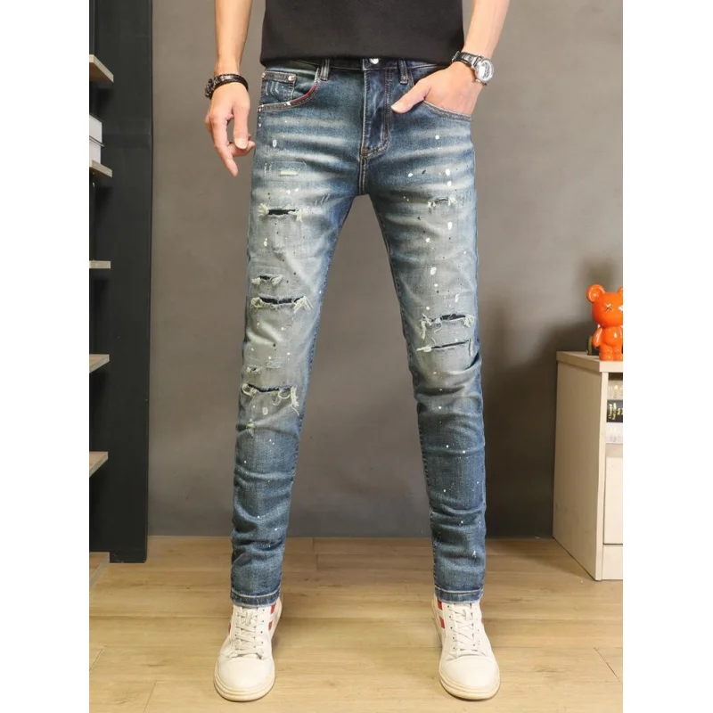 

2026 New High-End Washed Vintage Ripped Jeans Men Stretch Slim Fit Skinny Leg Street Fashion Pants