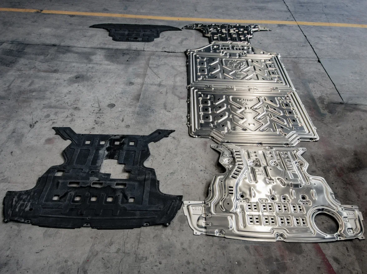 Zeekr 001 007 009 Auto Spare Parts Accessories Junxi Aluminum Bottom protection Engine Cover Skid Plates