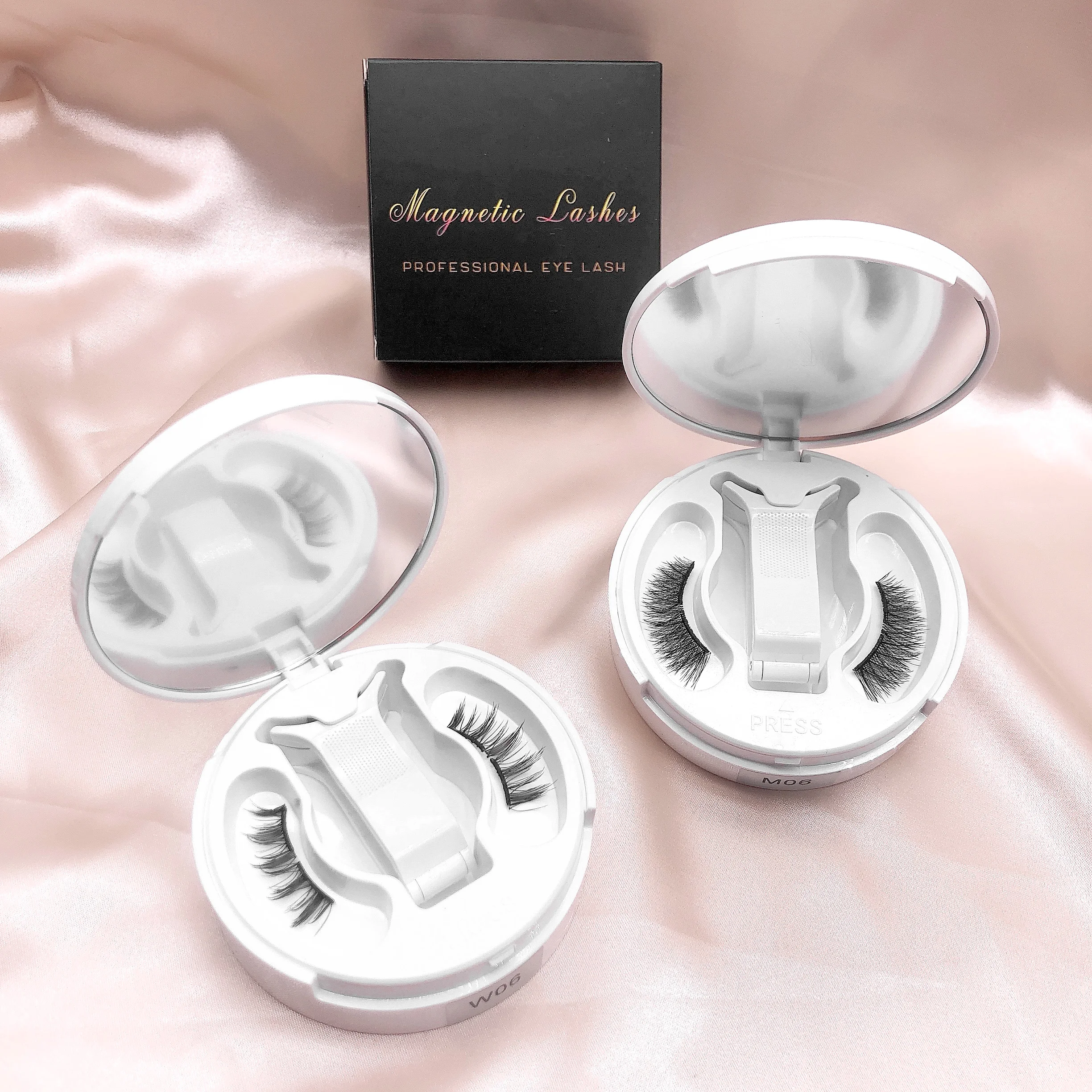 

High Quality Soft Qantum Mognetic Lashes Handmade Faux Mink Fur Winged False Eyelashes Custom Applicator Case Mirror Included