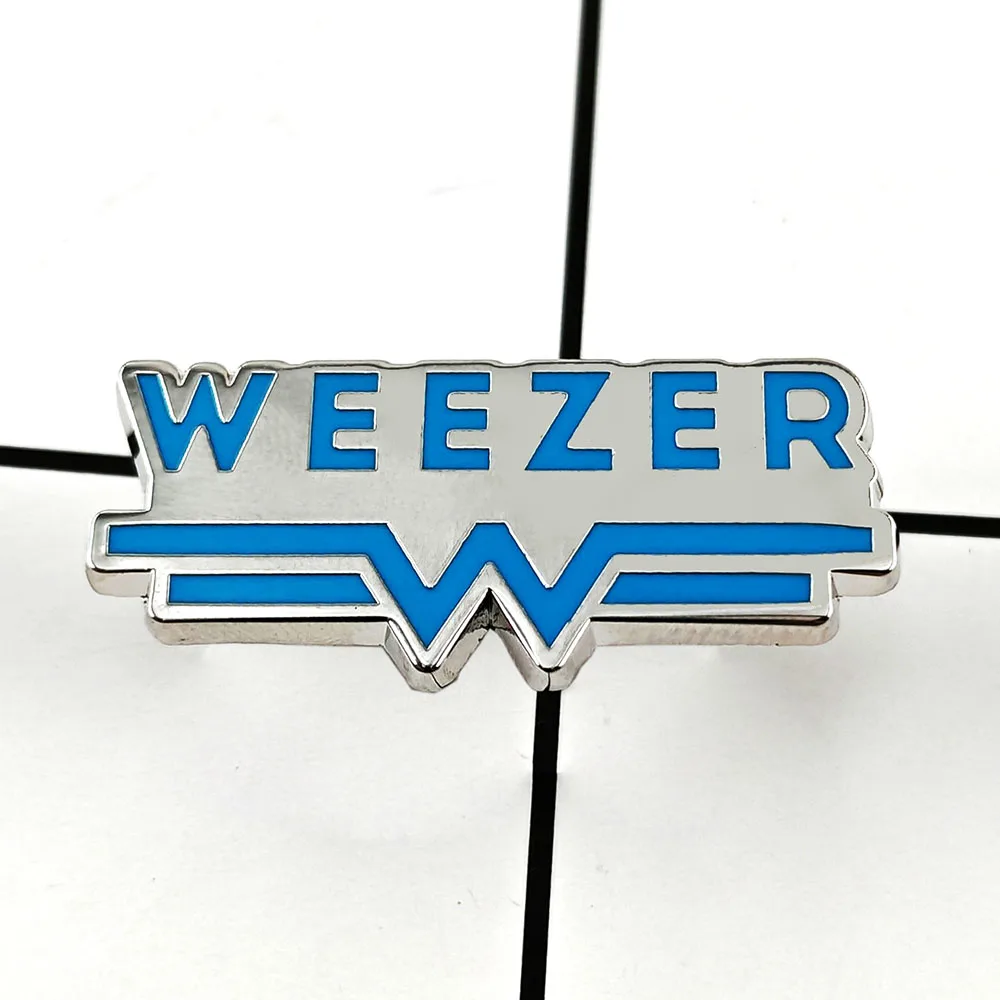 Weezer rock band logotipo broche europeu americano estilo punk metal emblema clássico banda metal pino fãs de música acessórios colecionáveis