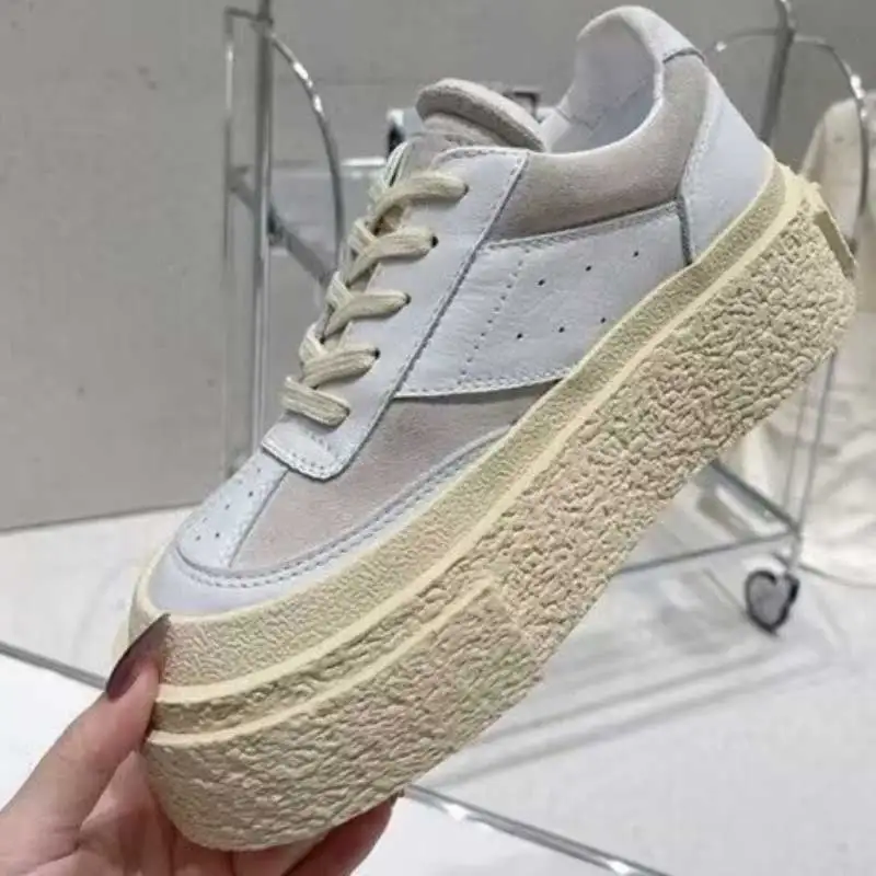 2024 Spring New Genuine Leather Women\'s Thick Sole Cake Shoes Fashion Little White Shoes Casual Shoes Elevated Sports Shoes
