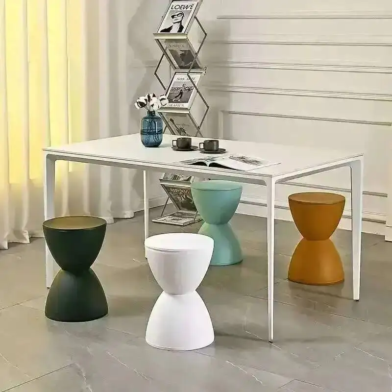 

Stools Creative Living Low Room Nordic Plastic Furniture Home Entrance Ottomans Hallway Shoe Changing Stool for Bedroom Portable