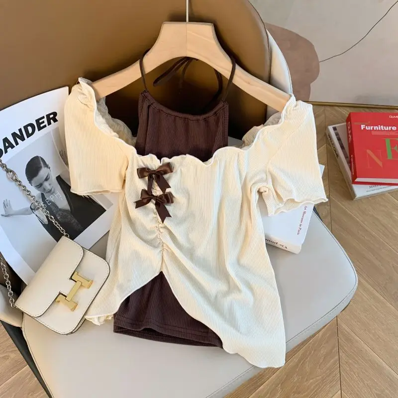 여름 신작 여성 투피스 캐미솔 세트 한국 패션 트렌드 반팔 크롭 탑 티셔츠 Y2k 스트리트웨어 티셔츠