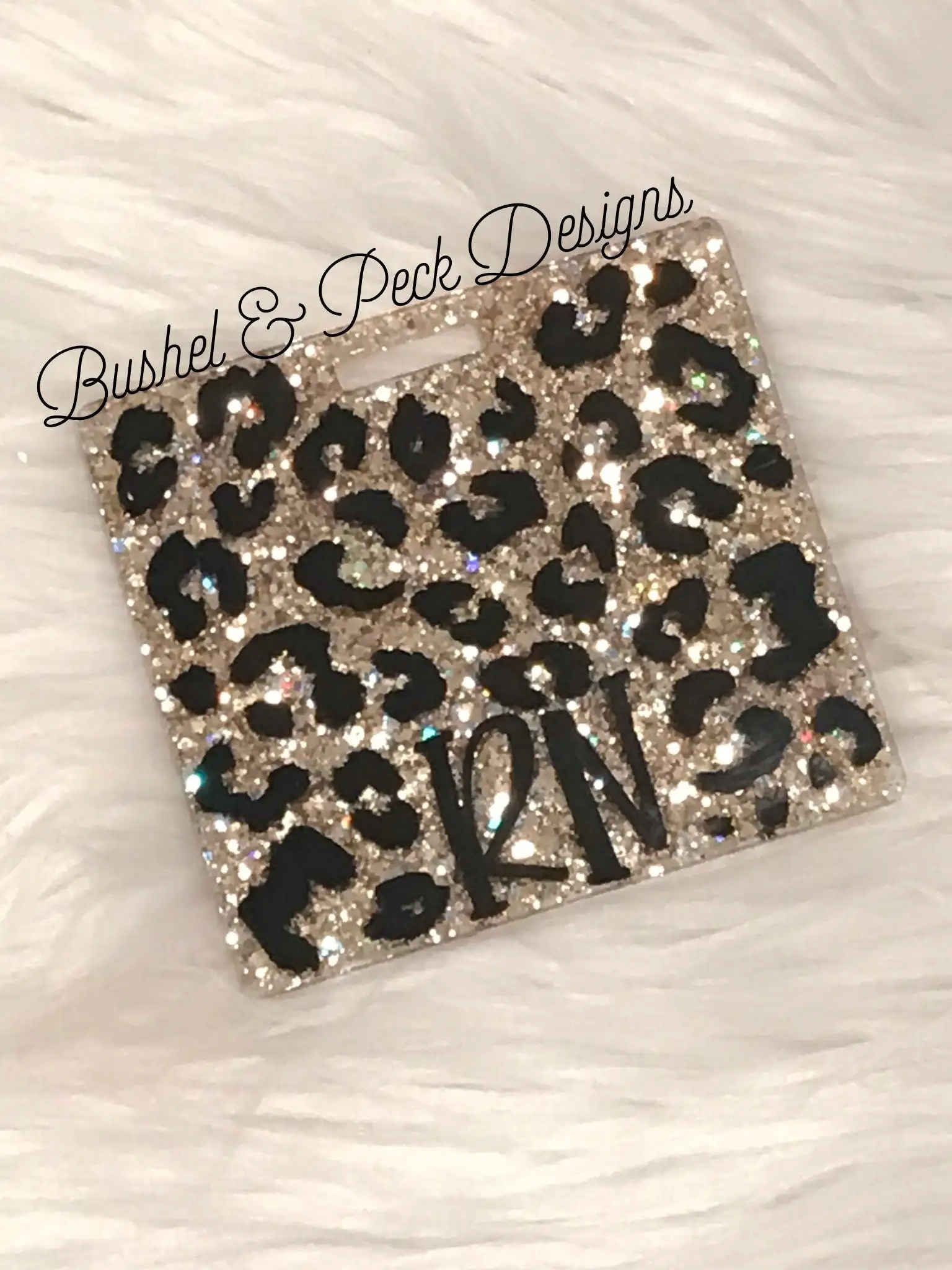 Leopard Badge Buddy: علامة معرف لامعة، حامل شارة بطبعة الفهد الذهبي، ملحق شارة لطيف للعمل والمدرسة