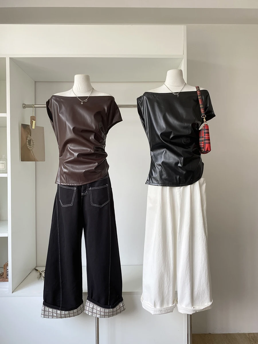 

Новая осенняя коллекция 2025: Женская приталенная рубашка из искусственной кожи в корейском ретро-стиле, однотонная, на одно плечо, универсальный топ для повседневной носки