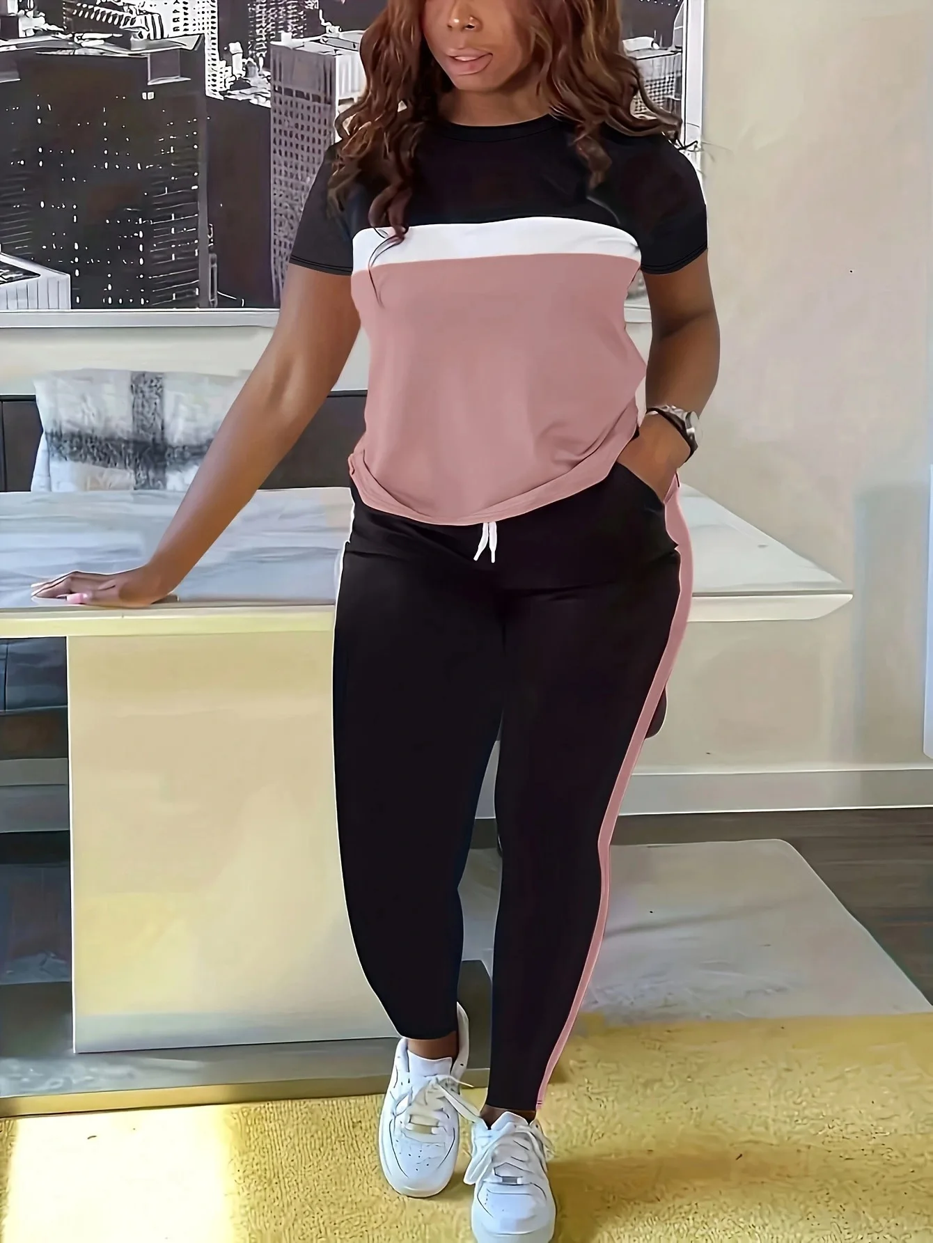 

Women's Casual Color Blo T-irt And Long Pants Set ort Sve round Ne Comfortable Two-Piece Suit for Spring