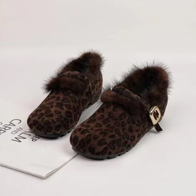 Flats Leopard Women Shoes Short Plush Sneaker Warm Snow Boots Winter 2025 Trend New Walking Loafers Shoes Comfort Mujer Zapatos