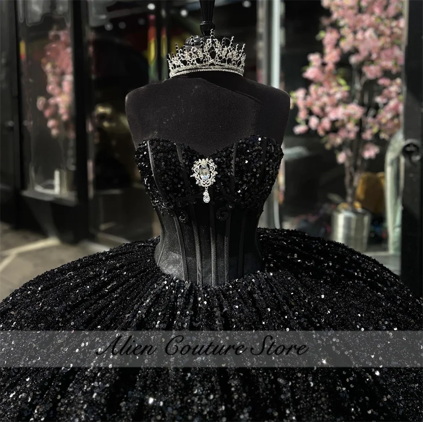 Glitter Black Sequins Quinceanera Dresses Ball Gown 2024 Beads Diamonds Sweet 16 Dress Birthday Party Gown