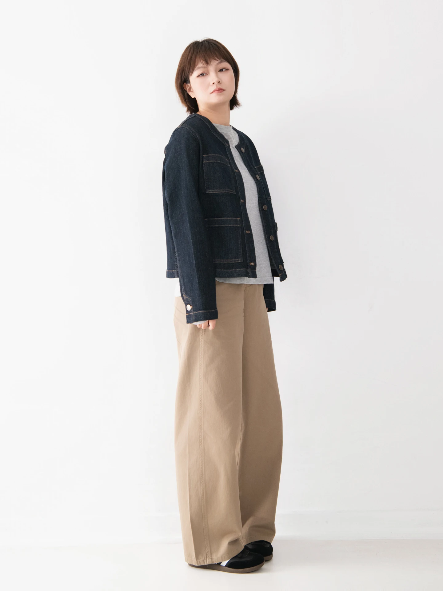 

Ретро-джинсовая куртка из хлопка для женщин, с круглым вырезом, микроэластичная, новая осенняя модель, легко носить, прямой крой, для повседневной носки