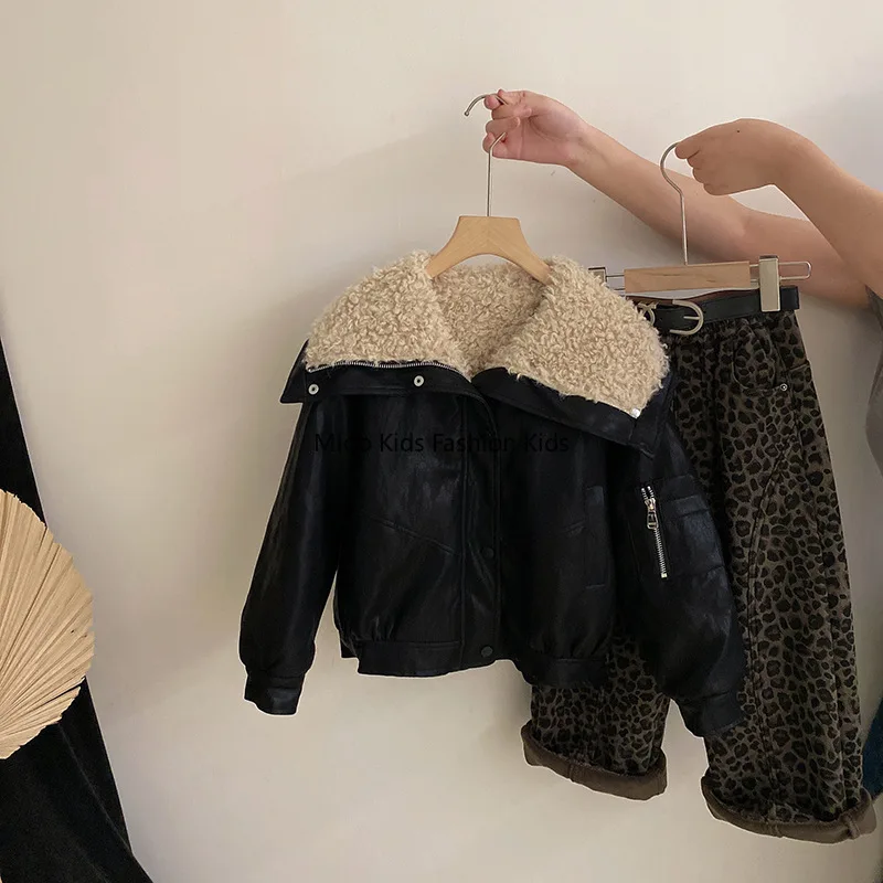 

Korean Style 3-12Y Girls Winter Fluffy Faux Leather Jacket with Leopard Print Pants Set 110-170cm