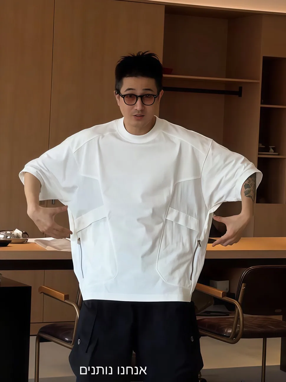 Summer New Loose Casual Batwing Sleeve Workwear T-Shirt Men Trendy Design Large Pocket Loose Fit Short Sleeve Fashionable