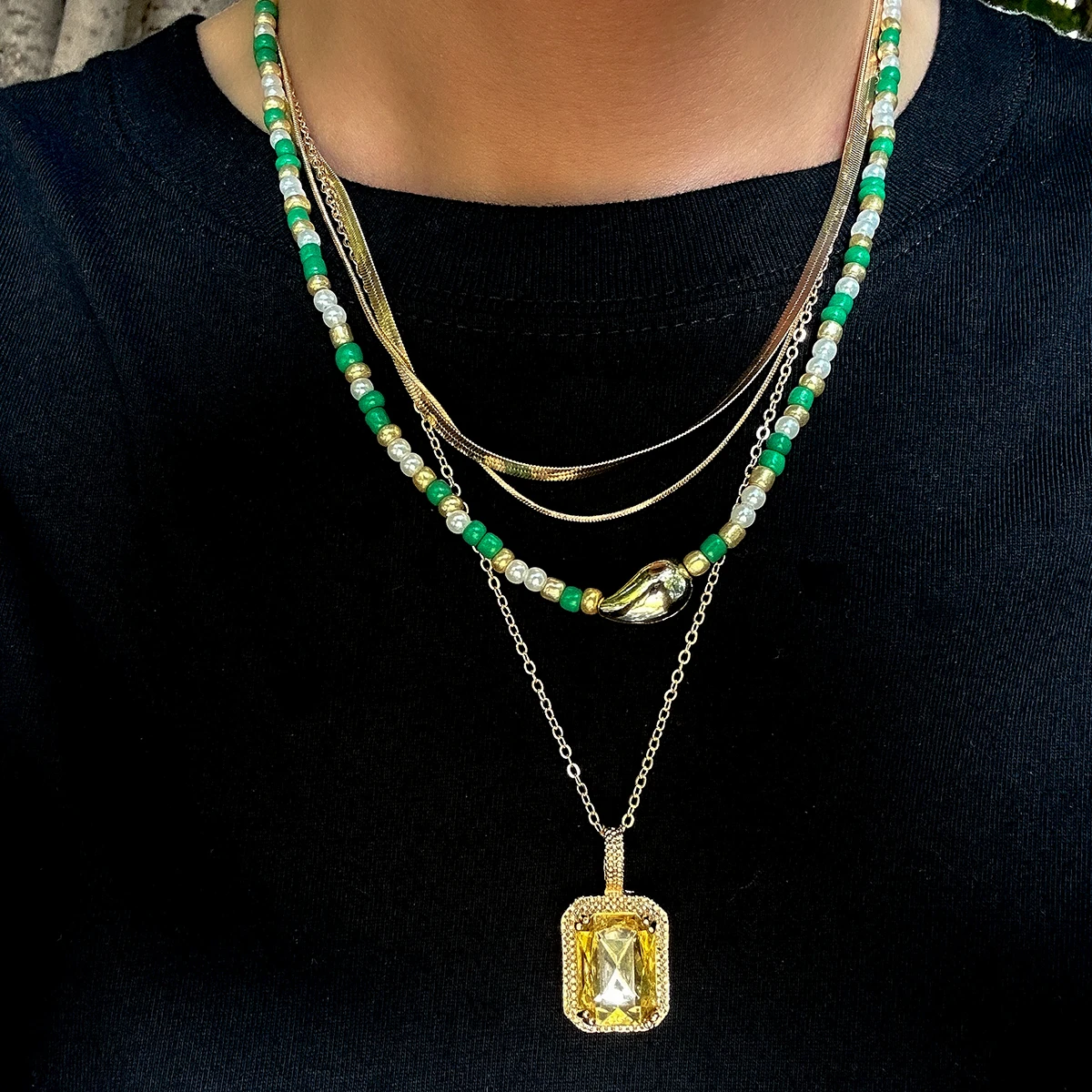 

SHIXIN 4pcs/set Hip Hop Rhinestone Square Pendant Necklace for Men Trendy Cool Snake Chain Seed Beads Choker Jewelry on the neck