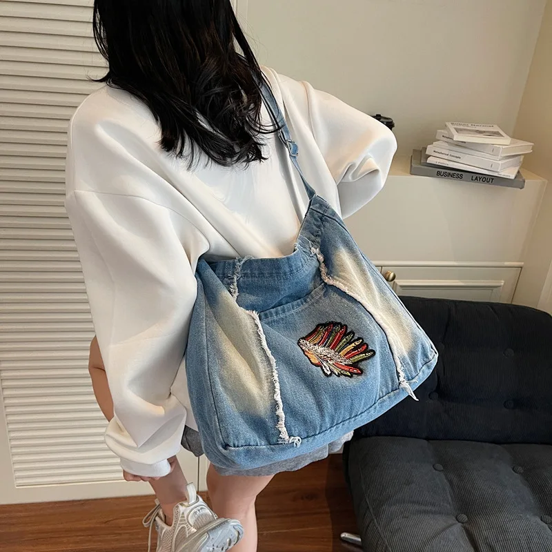 

Niche Literary Denim Bag 2025 - Retro Vintage, Casual Large-Capacity Single-Shoulder/Crossbody Tote