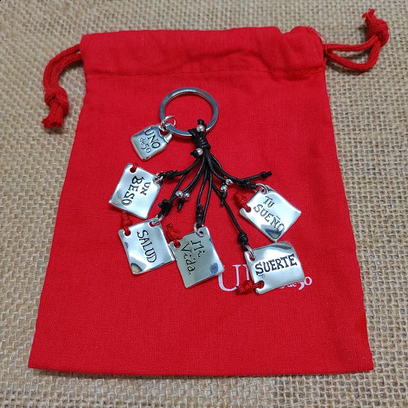 Spain unode50 Good luck healthy love keychain car hang handmade couple holiday gift