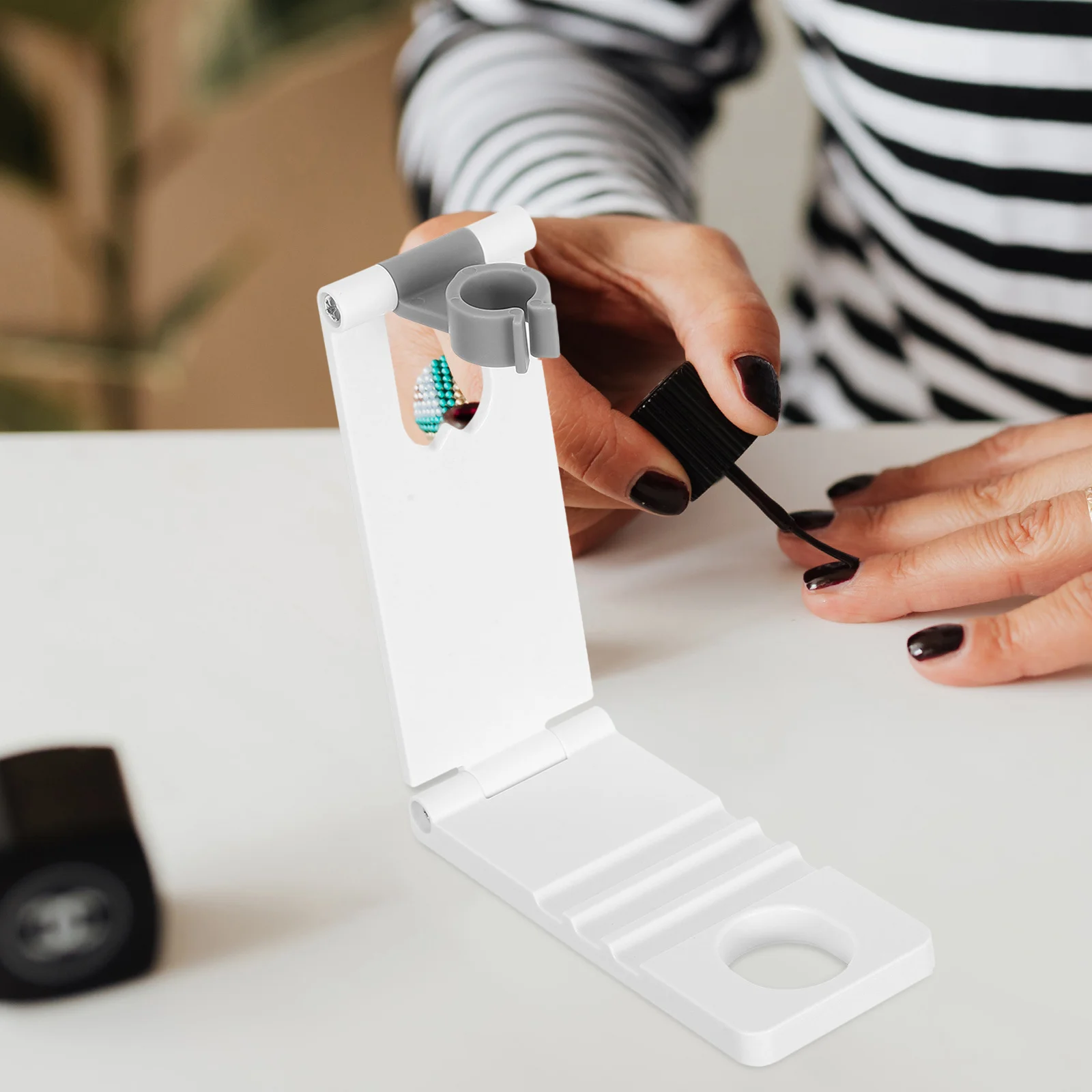 Nagellampstandaard Verstelbare draaibare beugel 2,1 cm lus Draagbare nageldrogerhouder Manicure Gelnagels Thuisgebruik