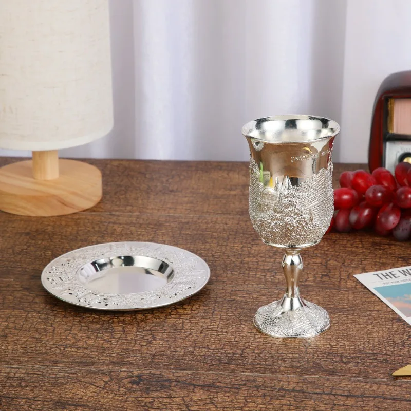 European Style Vintage Metal Goblet Baijiu Glass Set with Tray Creative Home Bar Wedding Party Gift for Men Women Coffee Cups