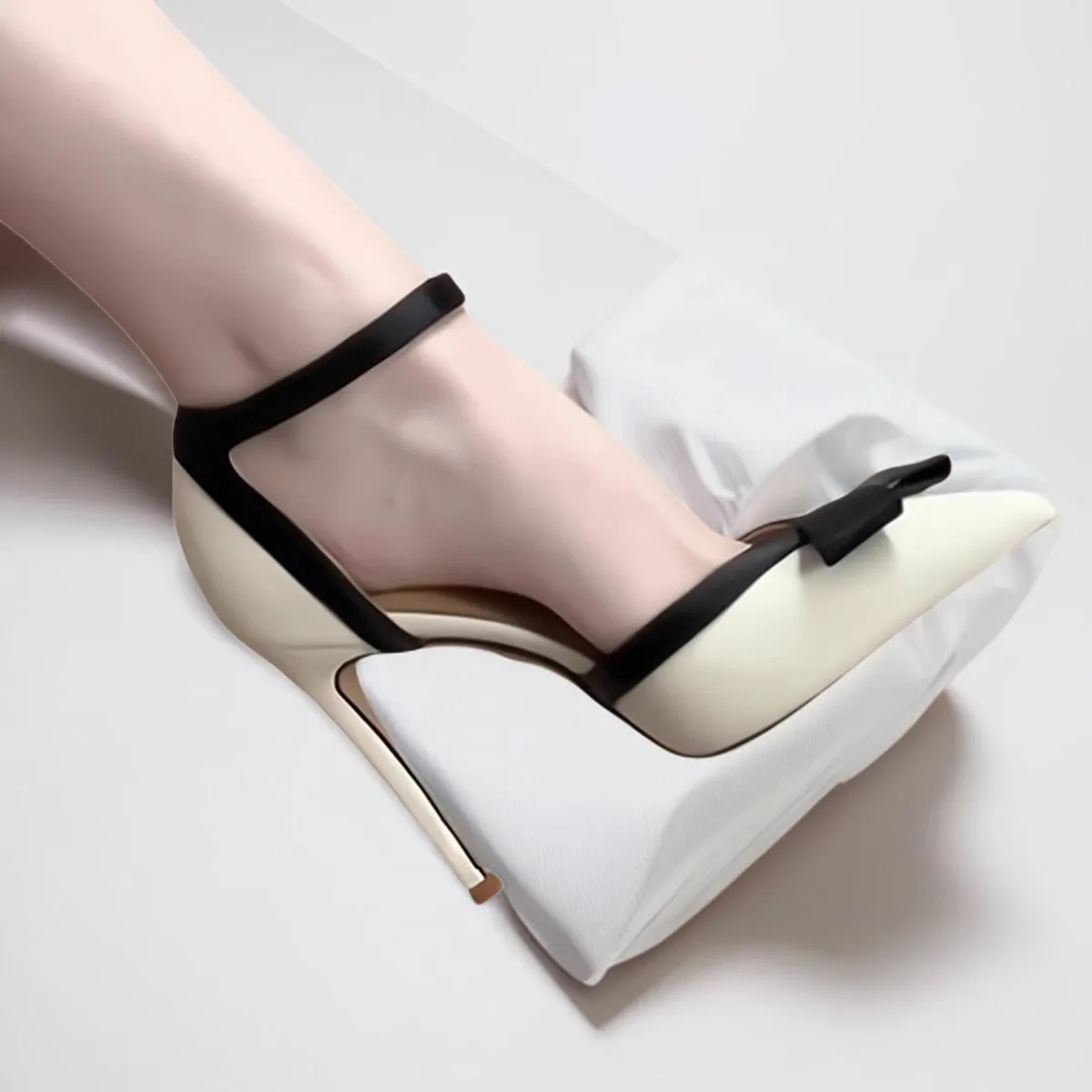2025 Summer New Fashion Style Women's Peep Toe Sandals Trendy Slim Heel Versatile Sandals Sexy High Heel One Piece Pumps view 5