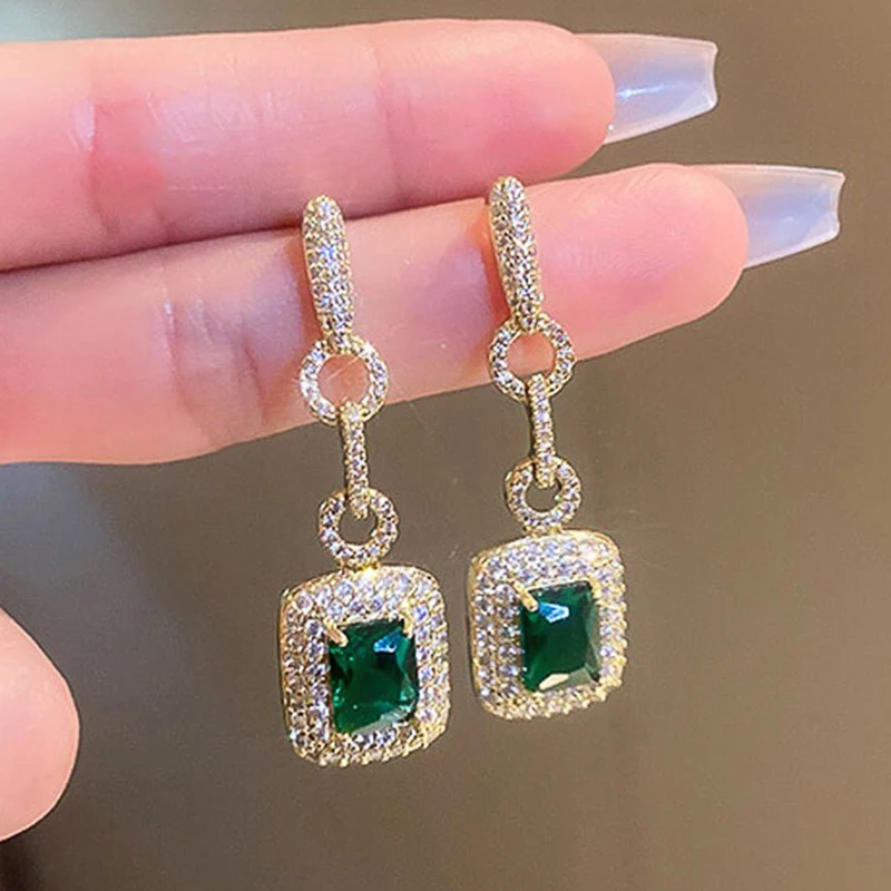 Huitan Bling Bling Gold Color Earrings with Green Cubic Zirconia Luxury Accessories for Women Wedding Party Temperament Jewelry