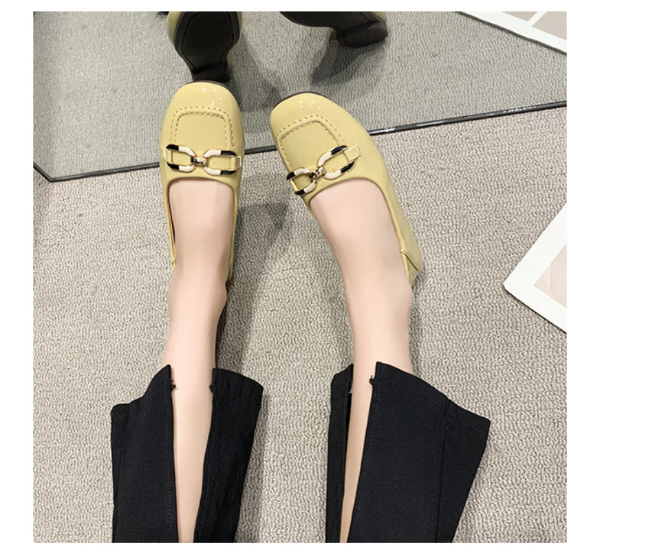 Leisure Flats for Women Spring Autumn Casual PU Slip on Square Toe Shoes for Women Solid Metal Decoration Casual Shoes Plus Size