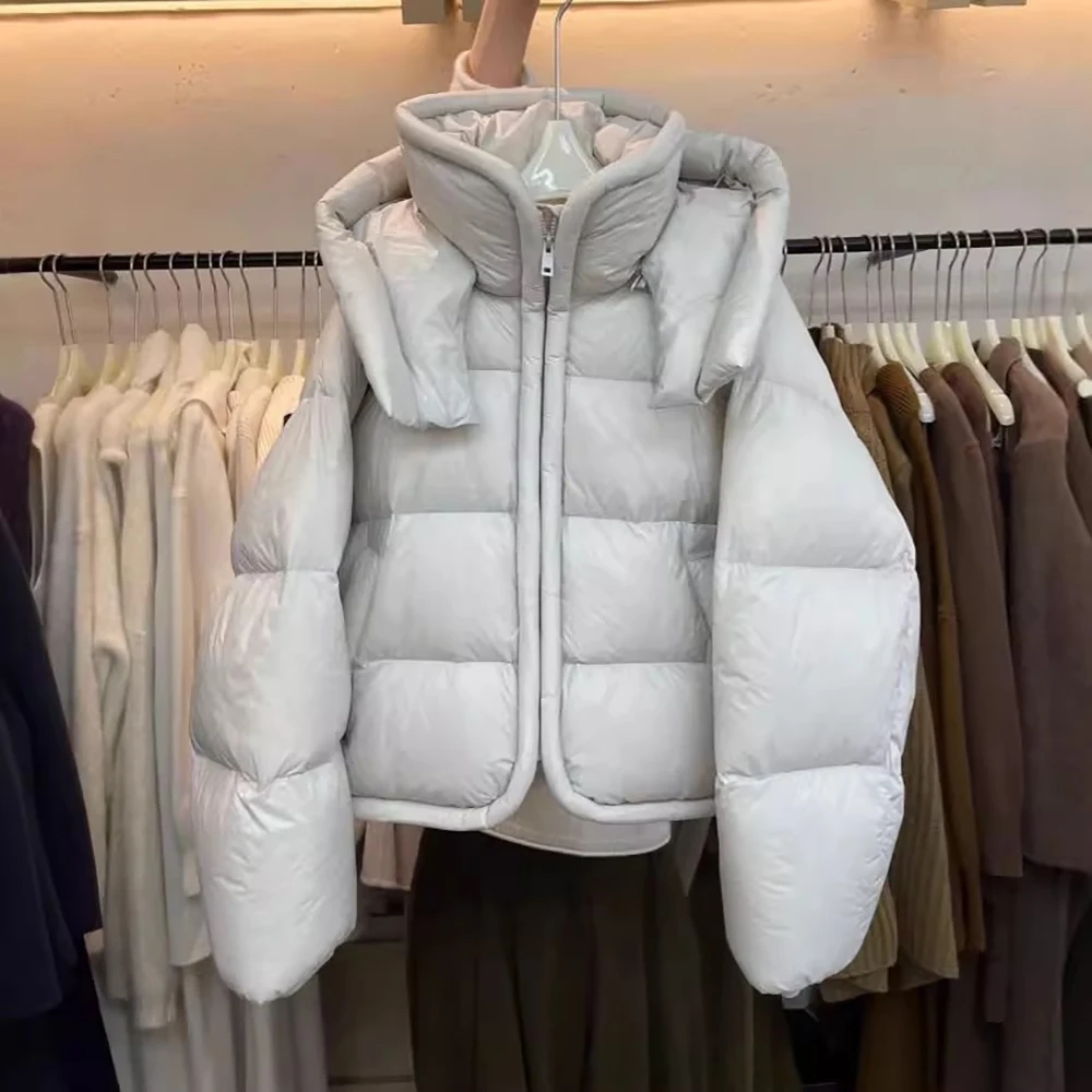 Giacche corte in cotone da donna Colletto rialzato invernale Cappotti in cotone con cappuccio Cappotto caldo spesso stile coreano 2025 Nuovo parka da neve