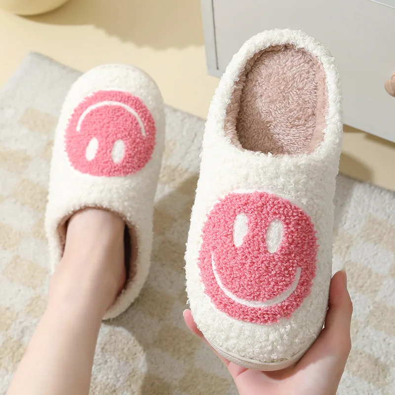 Autumn/winter Furry Couple Cotton Slippers Women\'s Bags Cute Thick Soles Cartoon Anti Slip Interior for Home Use Smiling Face