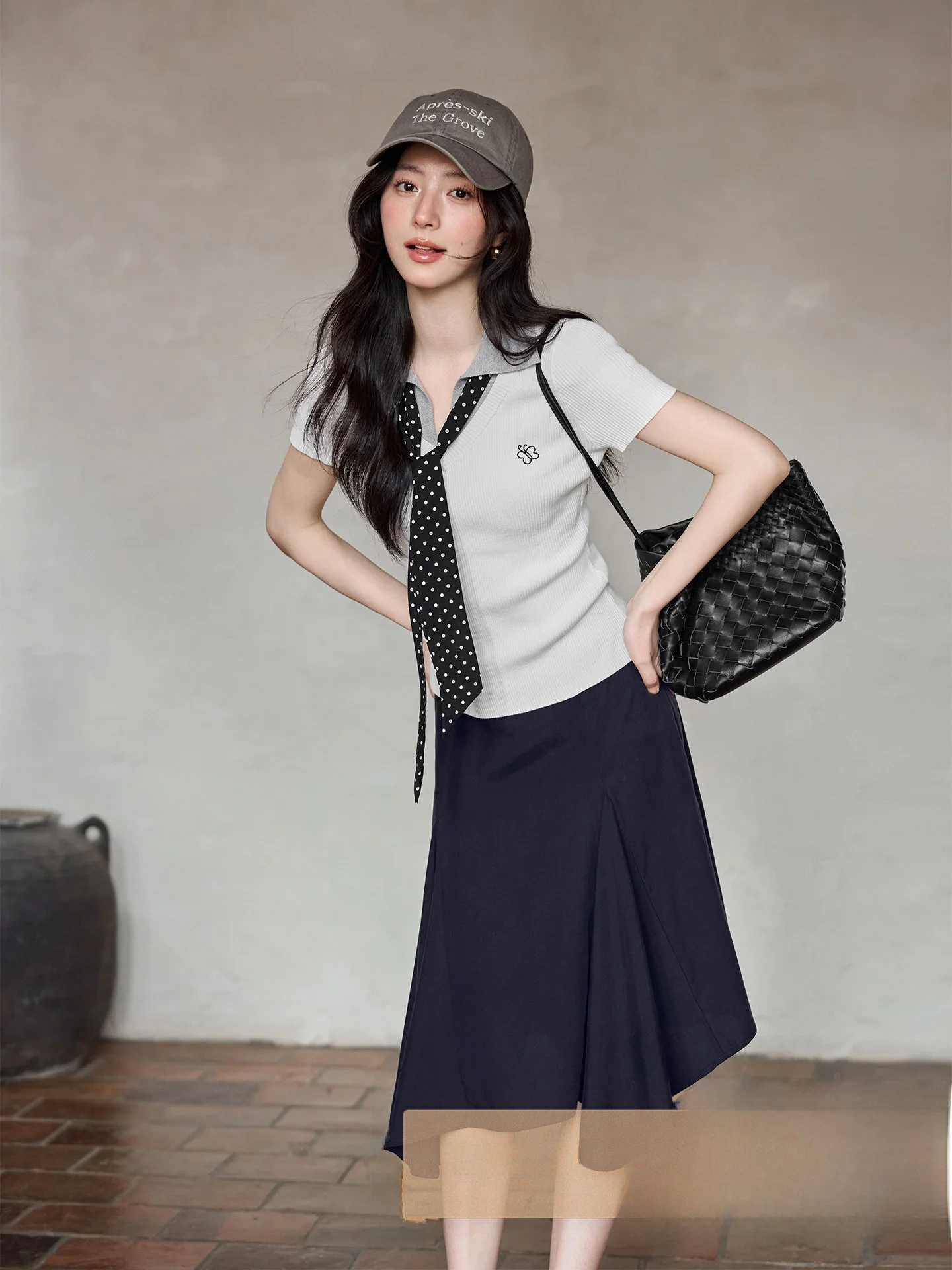 

Ximen 2026 New Summer Korean Style Knitted Shirt Short Sleeve Turn-down Collar Slim Fit Color Block Shoulder College Style Top