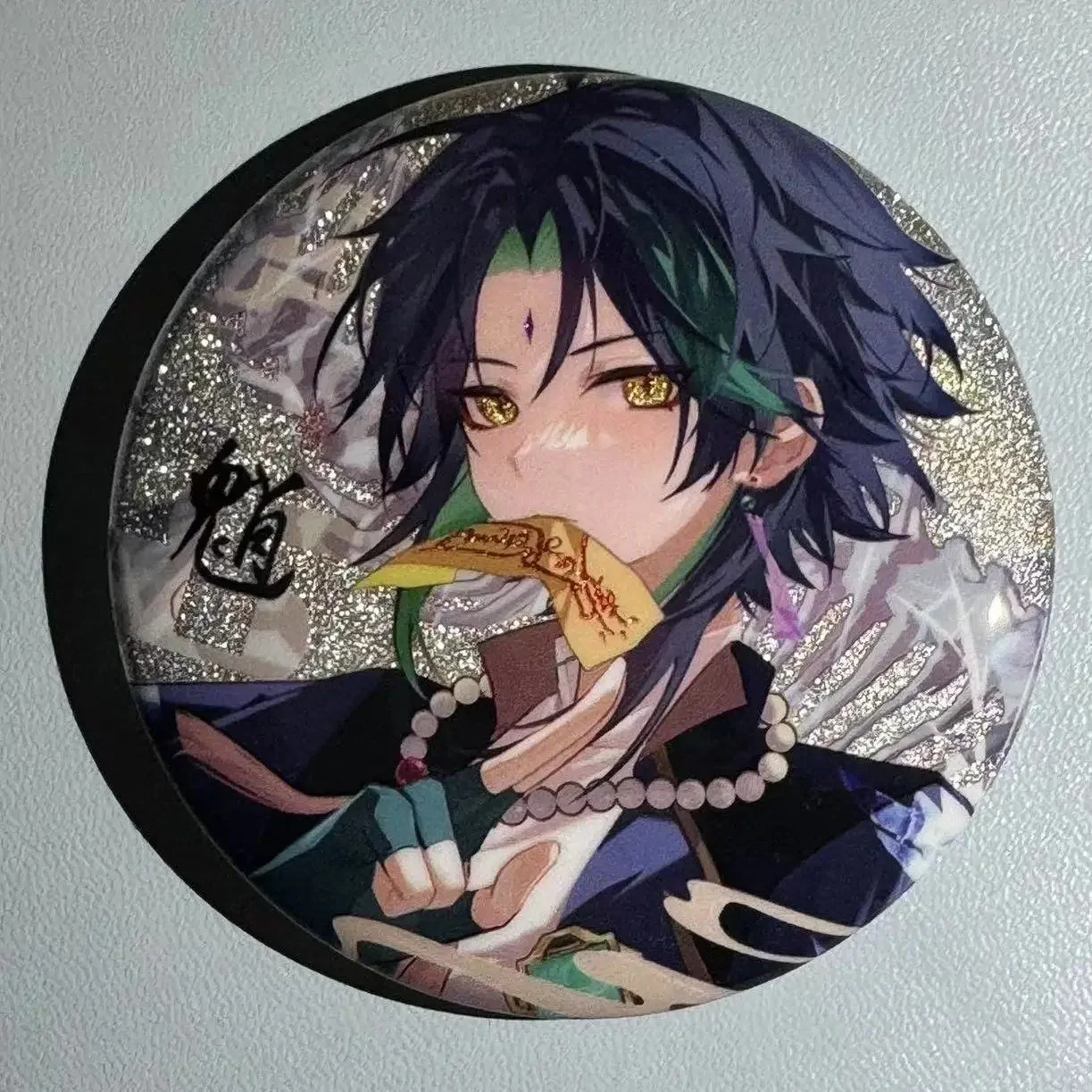 

Anime Genshin Impact XIAO Game Cosplay Cute Laser Badge Itabag Decor Button Brooch Bag Pendant Toys Game Ambitus Birthday Gift