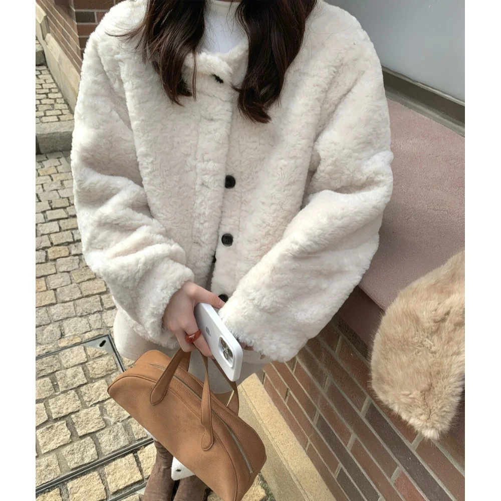 Chic ort Fem Outerwear Autumn Winter Korean Sle Furry Loose Lamb Fur Skin Inteated Warm Top Women's Faion